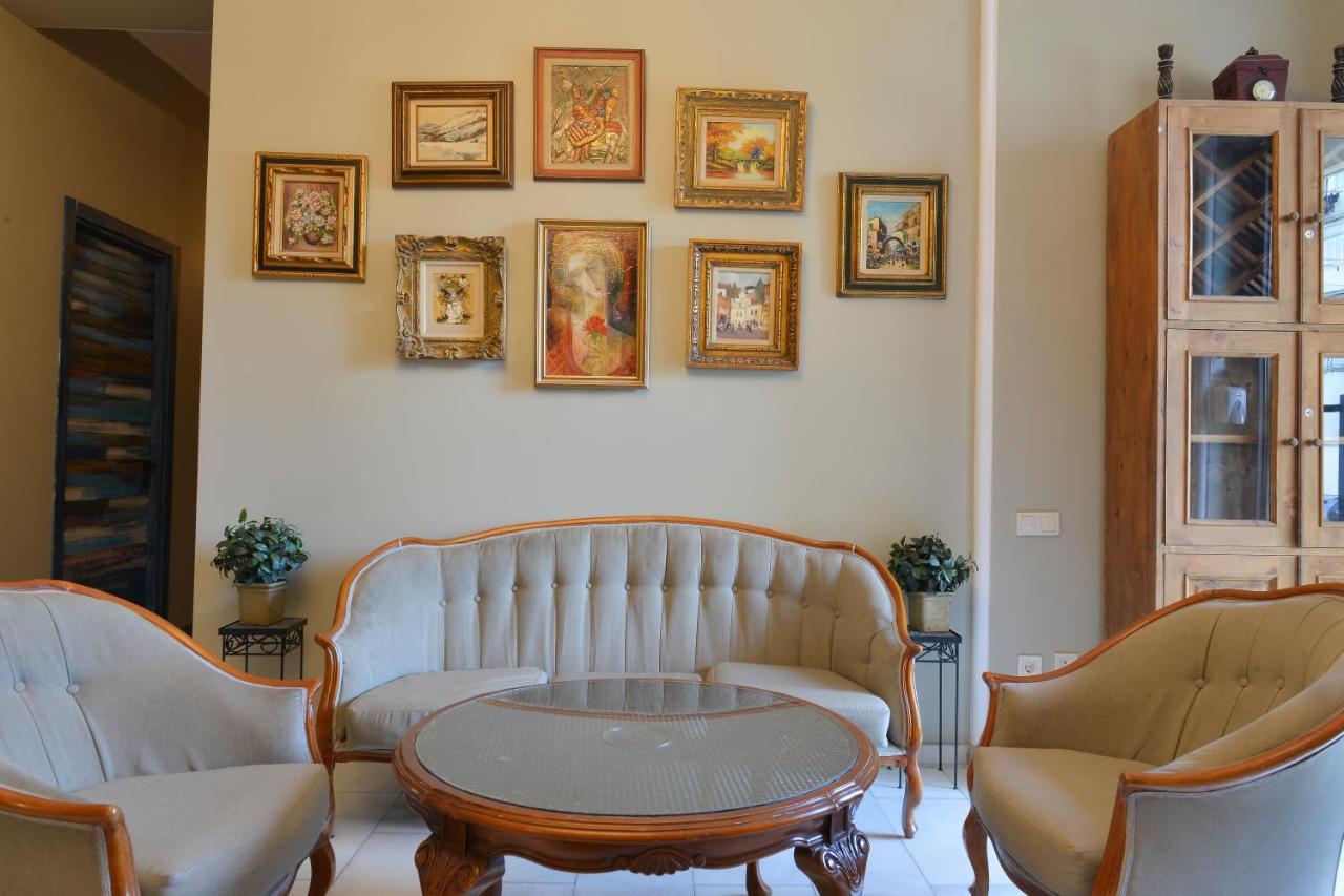 Ponto Gallery Boutique Hotel ティビリシ エクステリア 写真