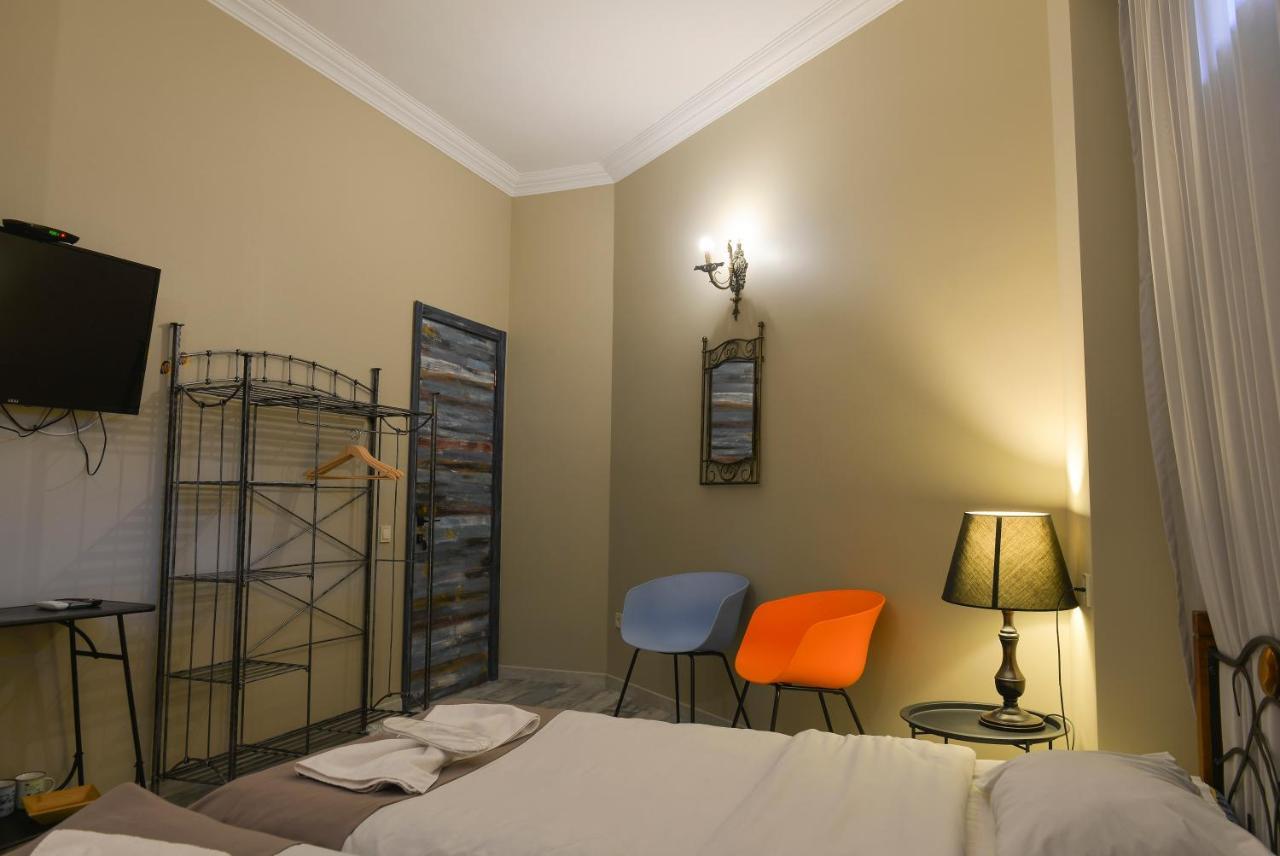 Ponto Gallery Boutique Hotel ティビリシ エクステリア 写真