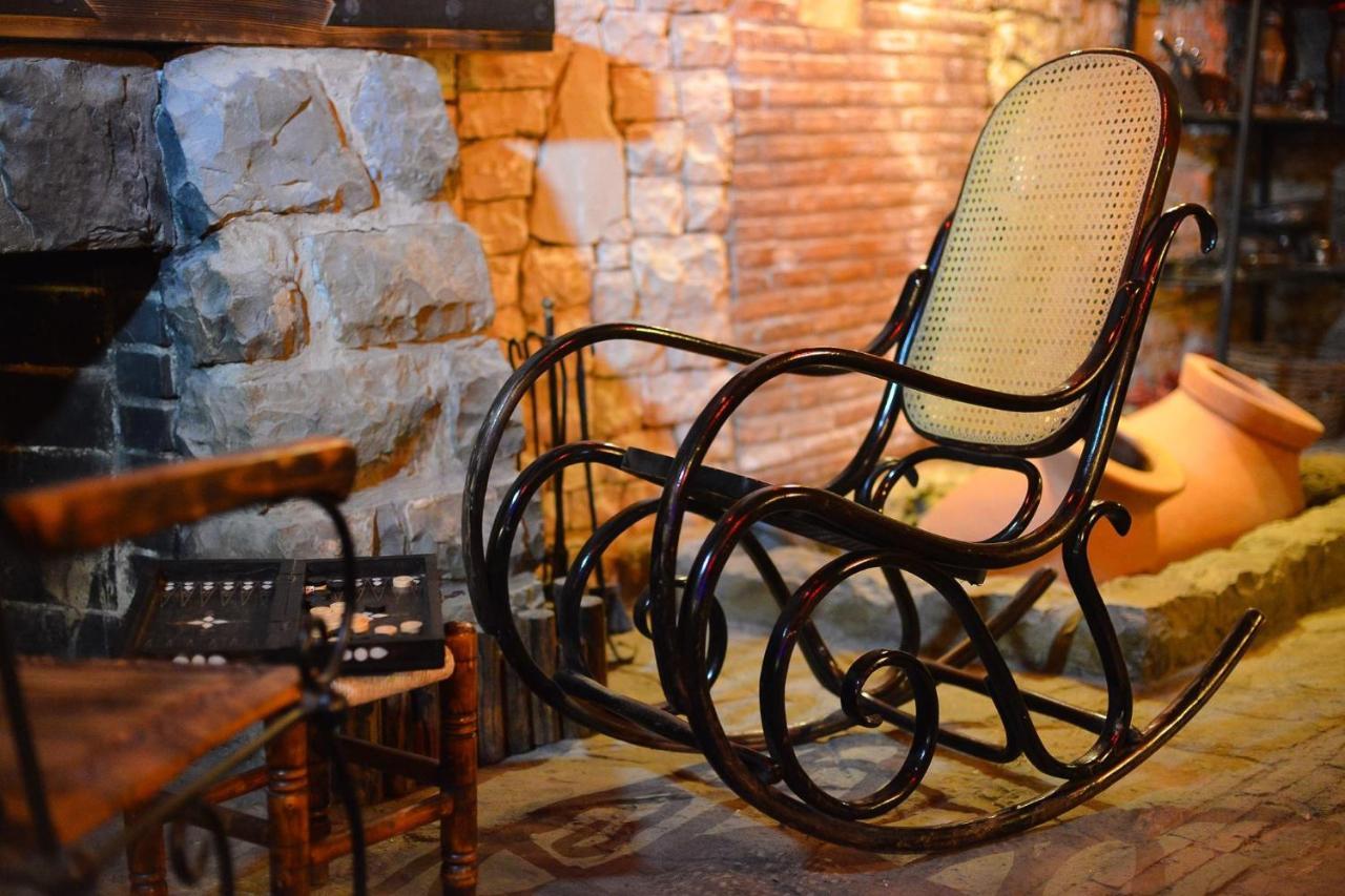 Ponto Gallery Boutique Hotel ティビリシ エクステリア 写真