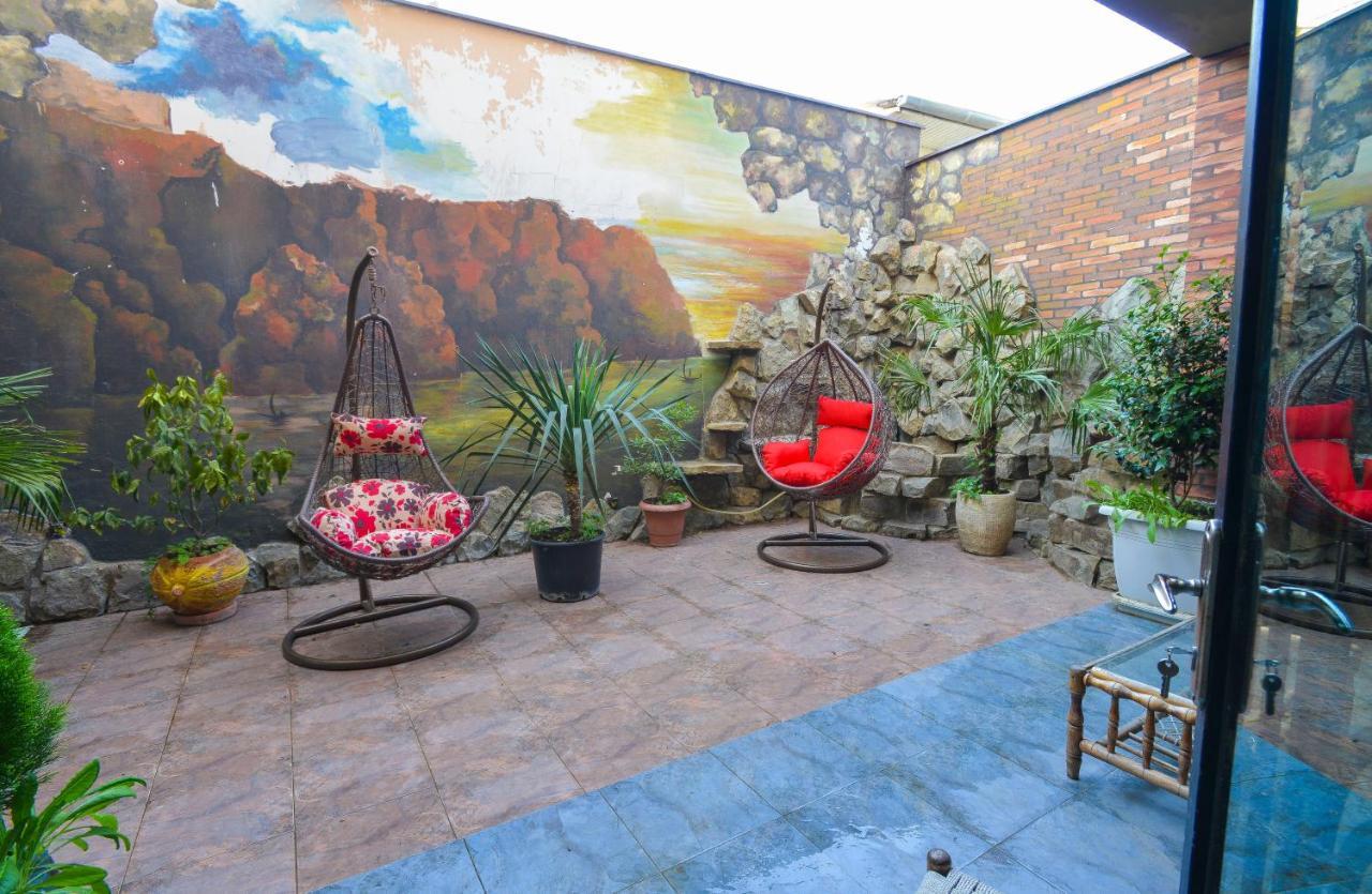 Ponto Gallery Boutique Hotel ティビリシ エクステリア 写真