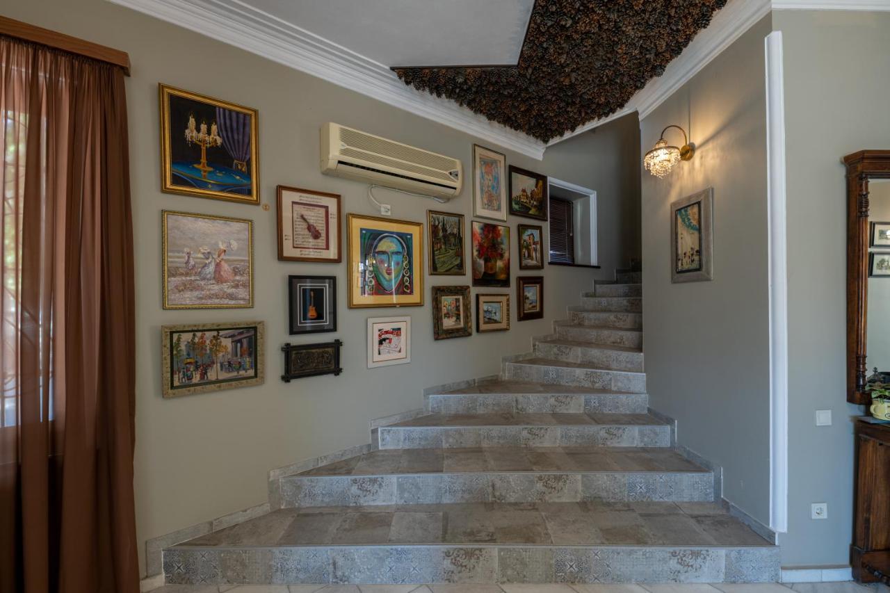 Ponto Gallery Boutique Hotel ティビリシ エクステリア 写真
