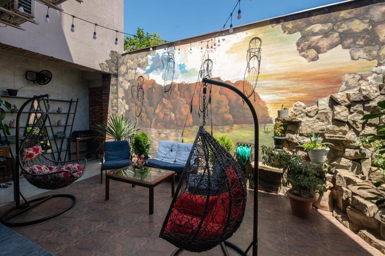 Ponto Gallery Boutique Hotel ティビリシ エクステリア 写真
