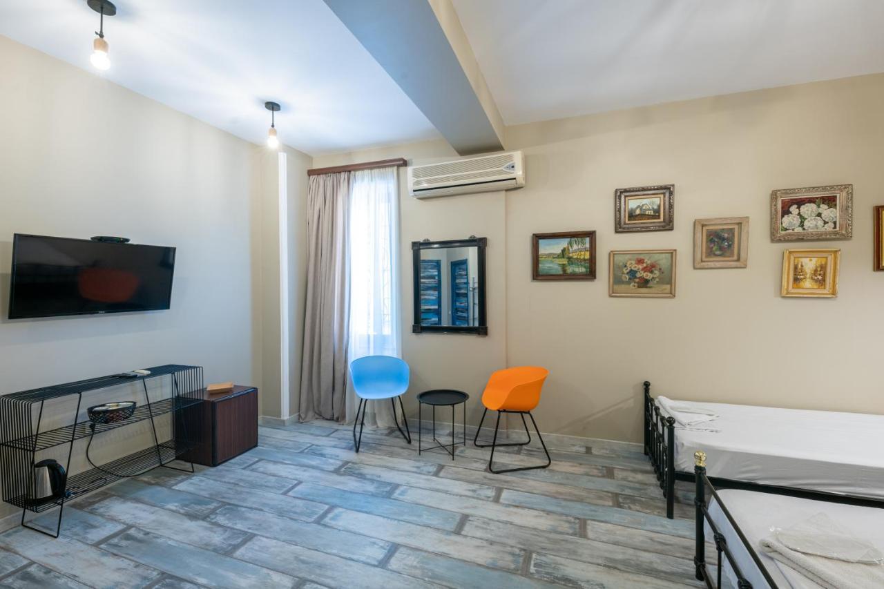 Ponto Gallery Boutique Hotel ティビリシ エクステリア 写真