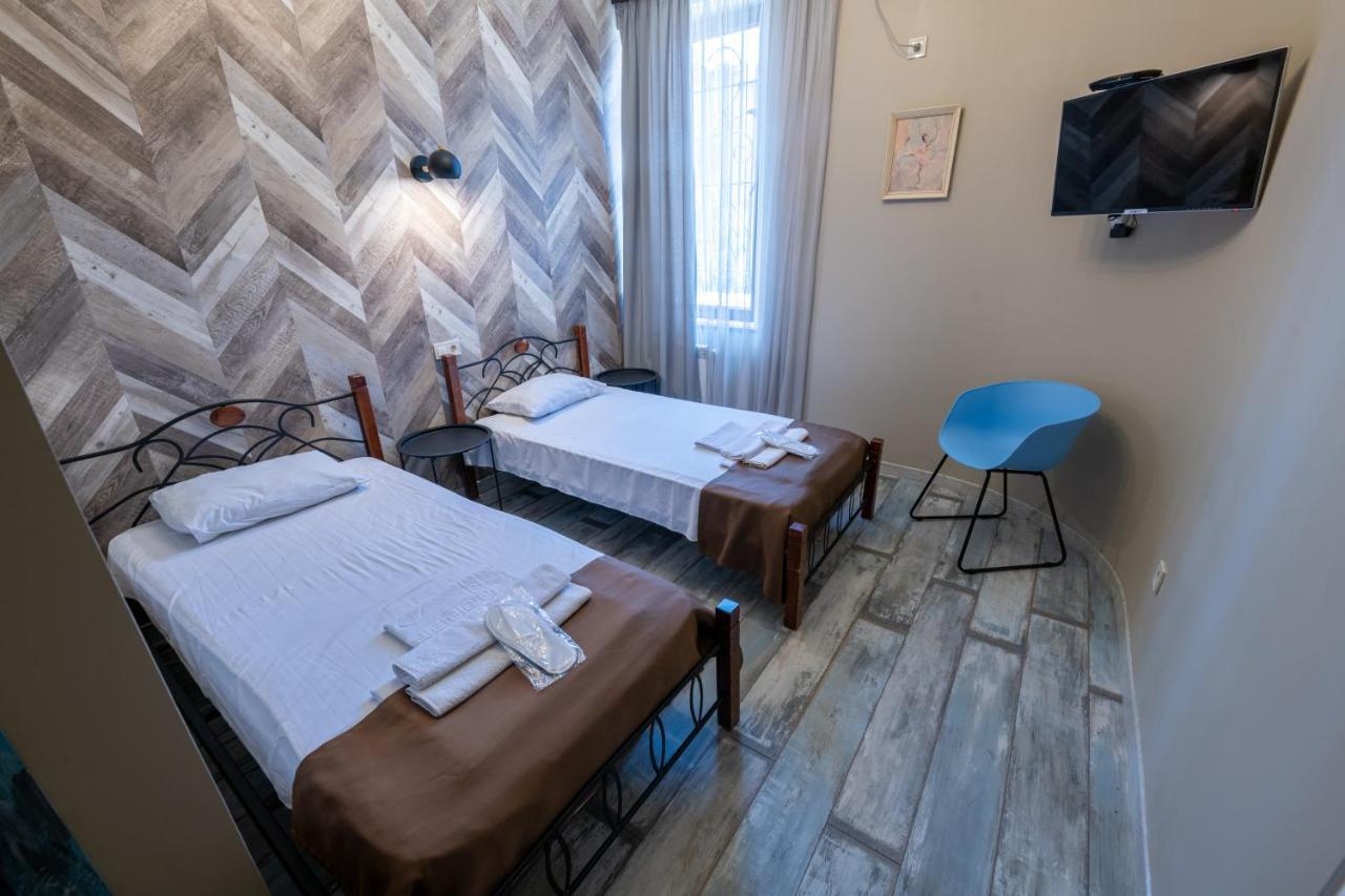Ponto Gallery Boutique Hotel ティビリシ エクステリア 写真