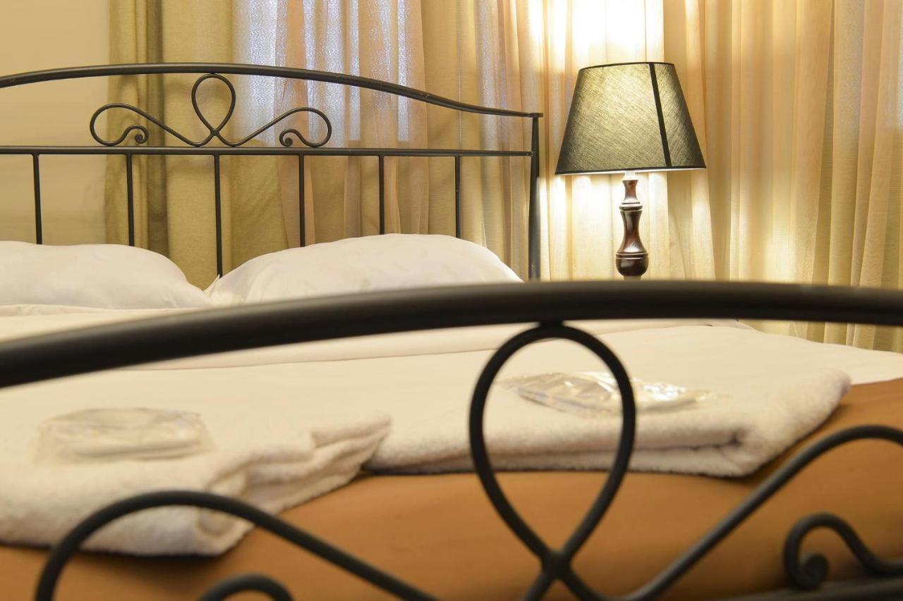 Ponto Gallery Boutique Hotel ティビリシ エクステリア 写真